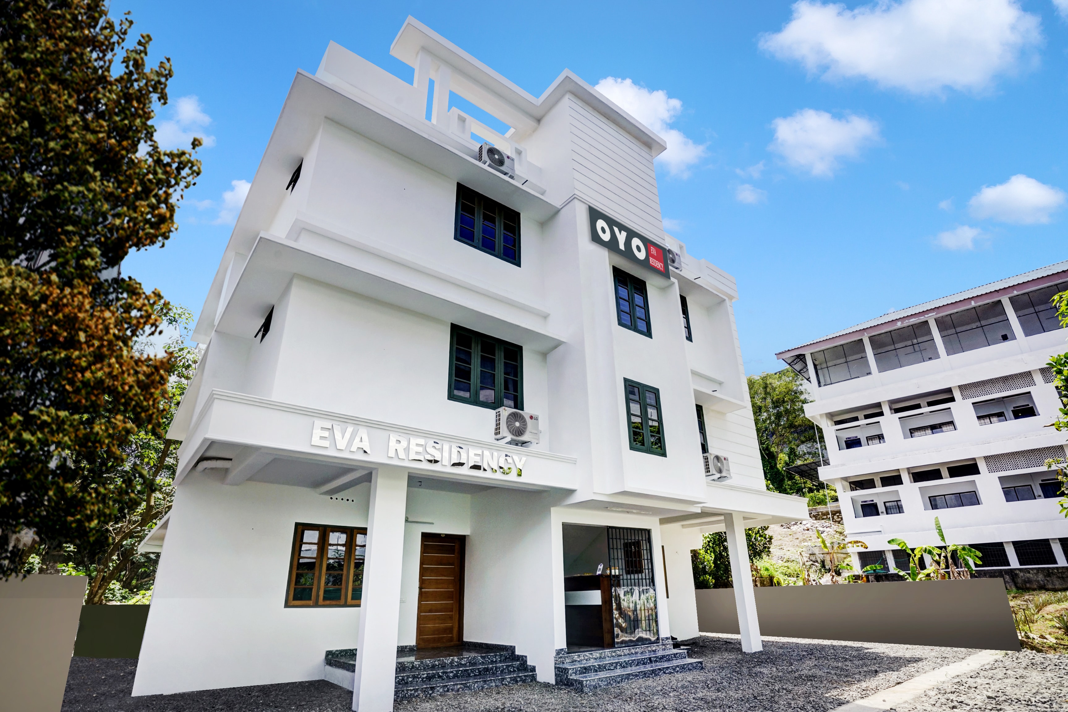 Hotel O EVA RESIDENCY - Tap to explore photos