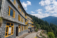 Misfits Hostel and Cafe, Jibhi