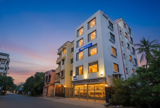FabHotel AI Howrah