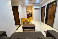 Radhe Krishna Home stay, Varanasi