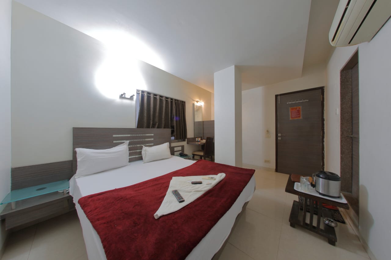 Hotel Sagar Inn - Tap to explore photos