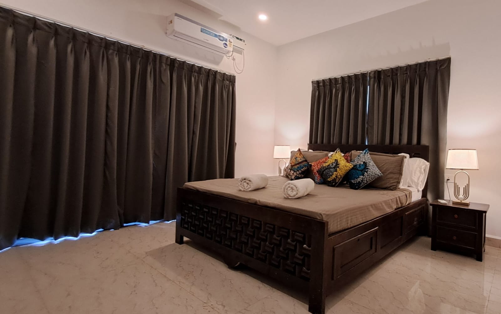 APRICOT INN LUXURY AC ROOMS NEAR MORJIM BEACH - Tap to explore photos