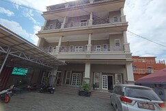Hotel O Pondok Puti Sartika SyariahNearPasar Jum'at Aluh Aluh, Banjar