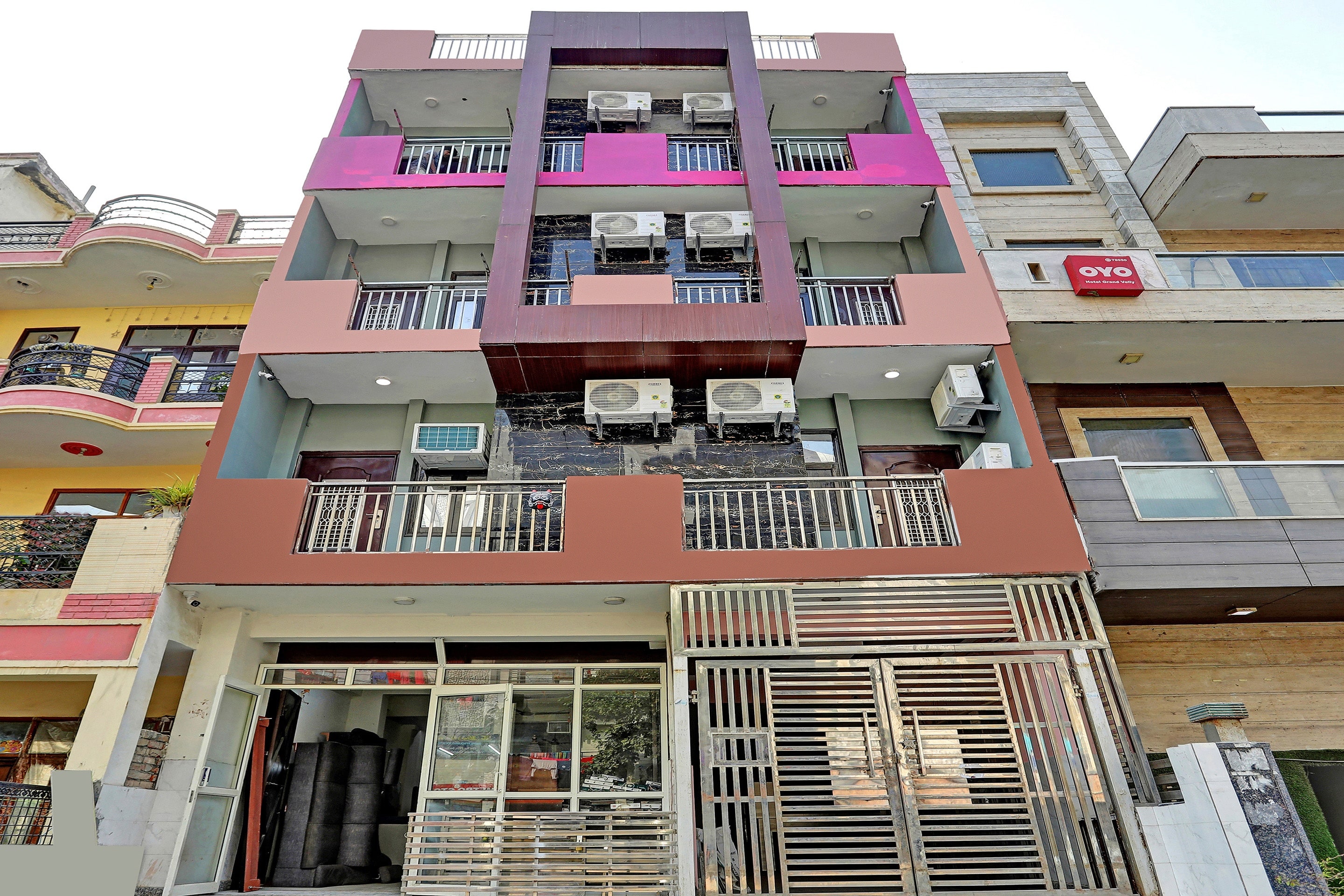 Hotel O The Prima Residency - Tap to explore photos