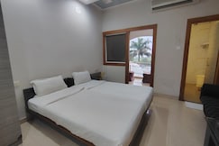 Hotel Royal Castle, Raipur, Chhattisgarh