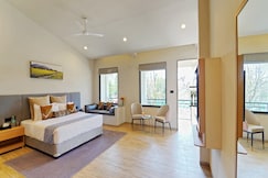 Palette Hotel Orient Greenz by CheckIn, Pench, Tirora