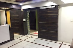 Hotel Pinky, Ahmedabad