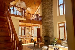 Spacious Cosy 4BHK Duplex in a villa Manali, Manali