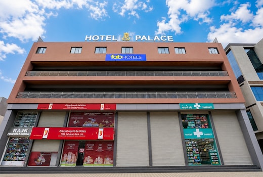 FabHotel SB Palace