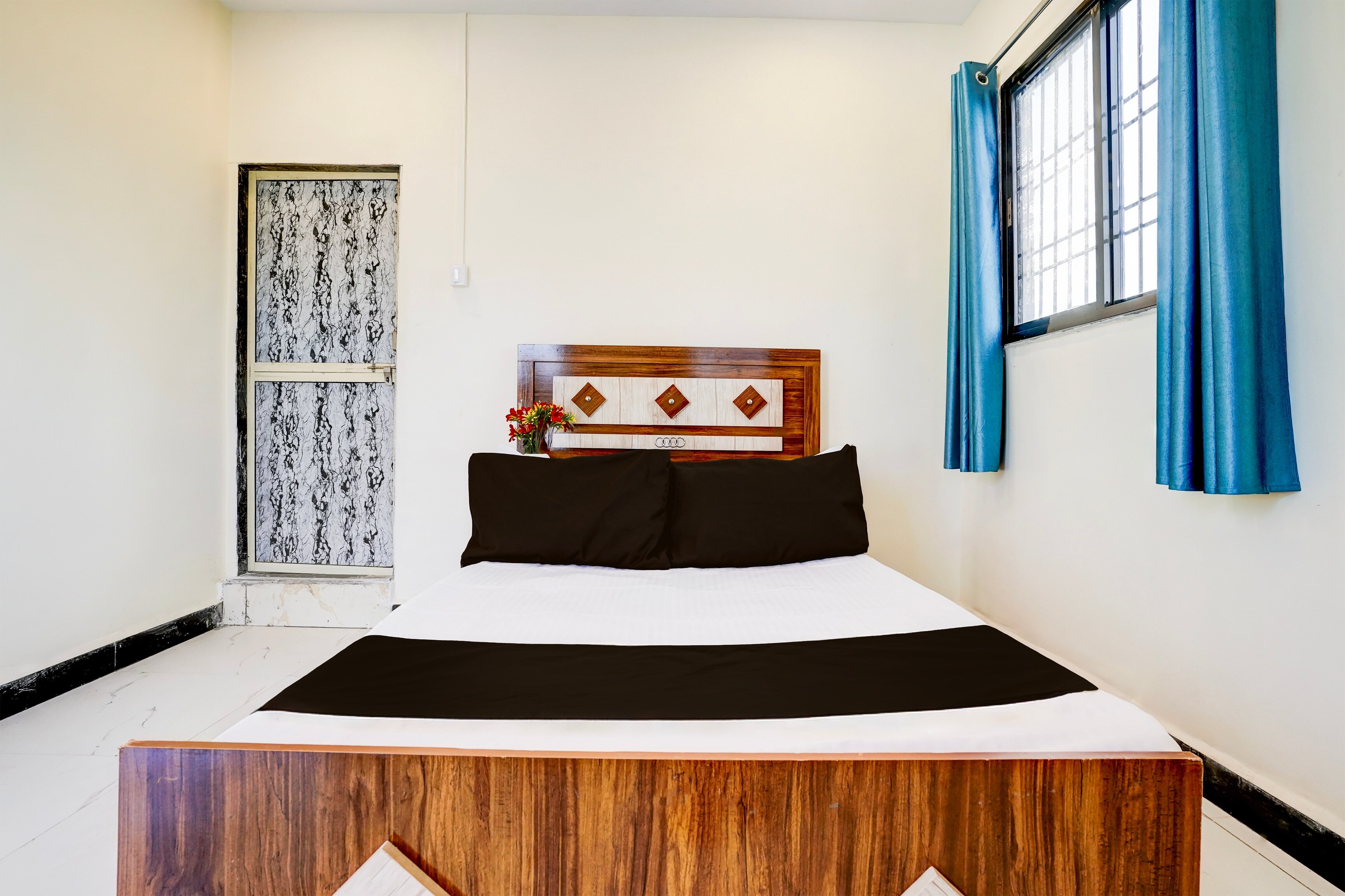 SPOT ON Savali Guest House