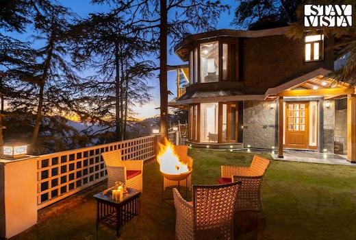 StayVista at Oakwood Manor