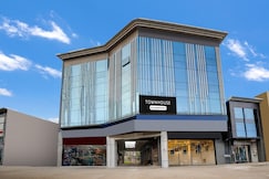 Townhouse Sector 102 Noida, Noida