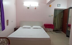 Triple private bedroom
