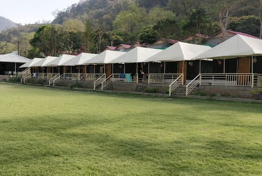 Nature Valley | Luxury Tents & Guided Treks