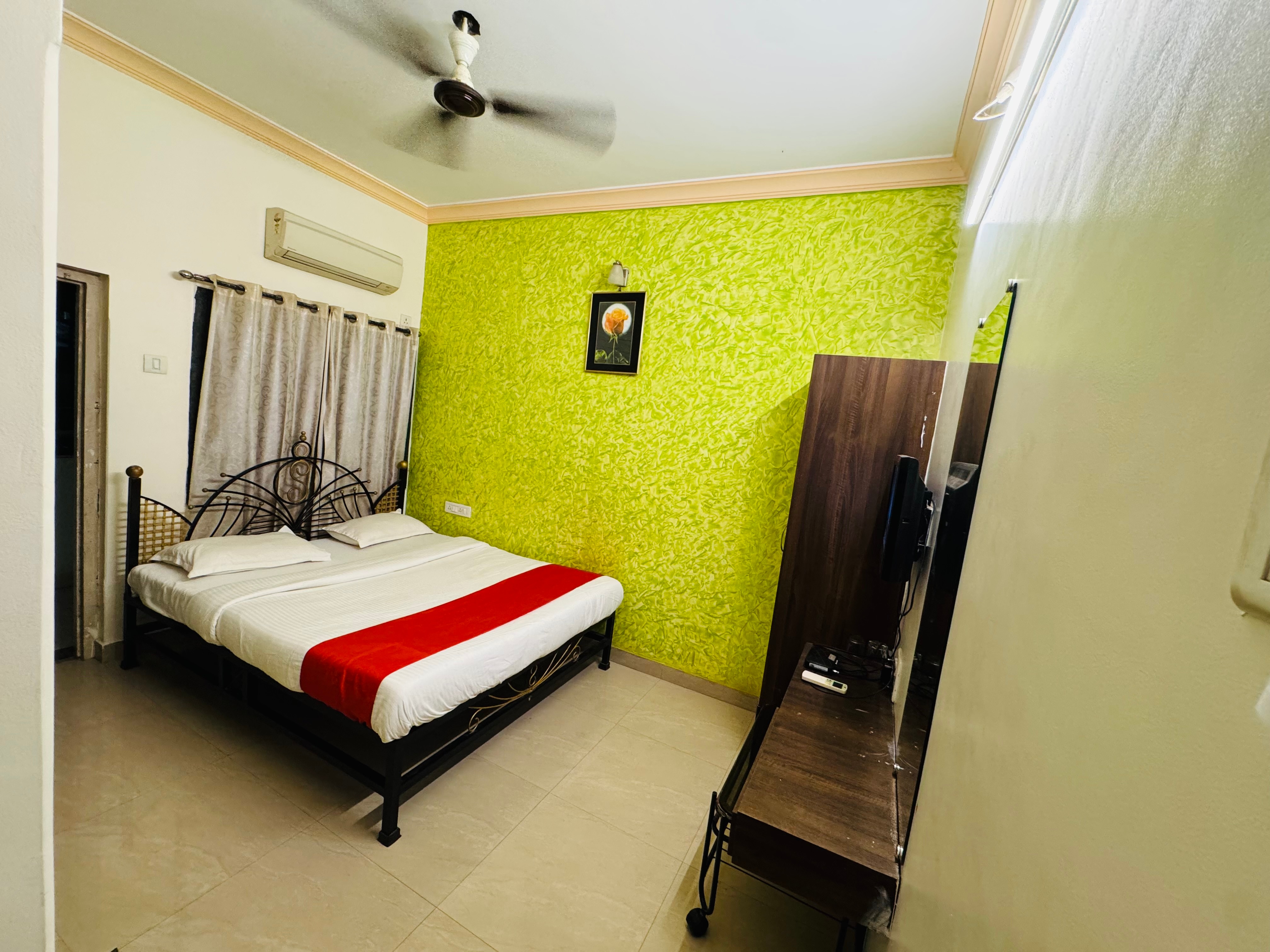 Hotel Pearl Regency
