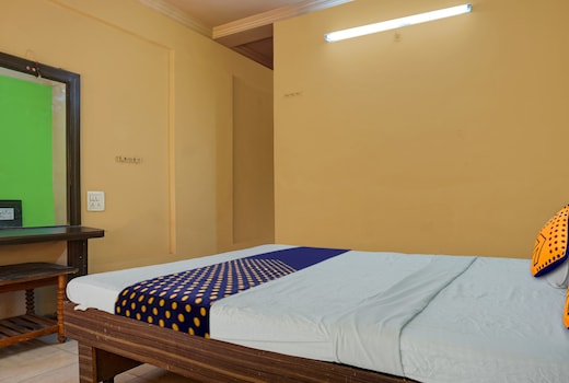Hotel O Akash Lodge