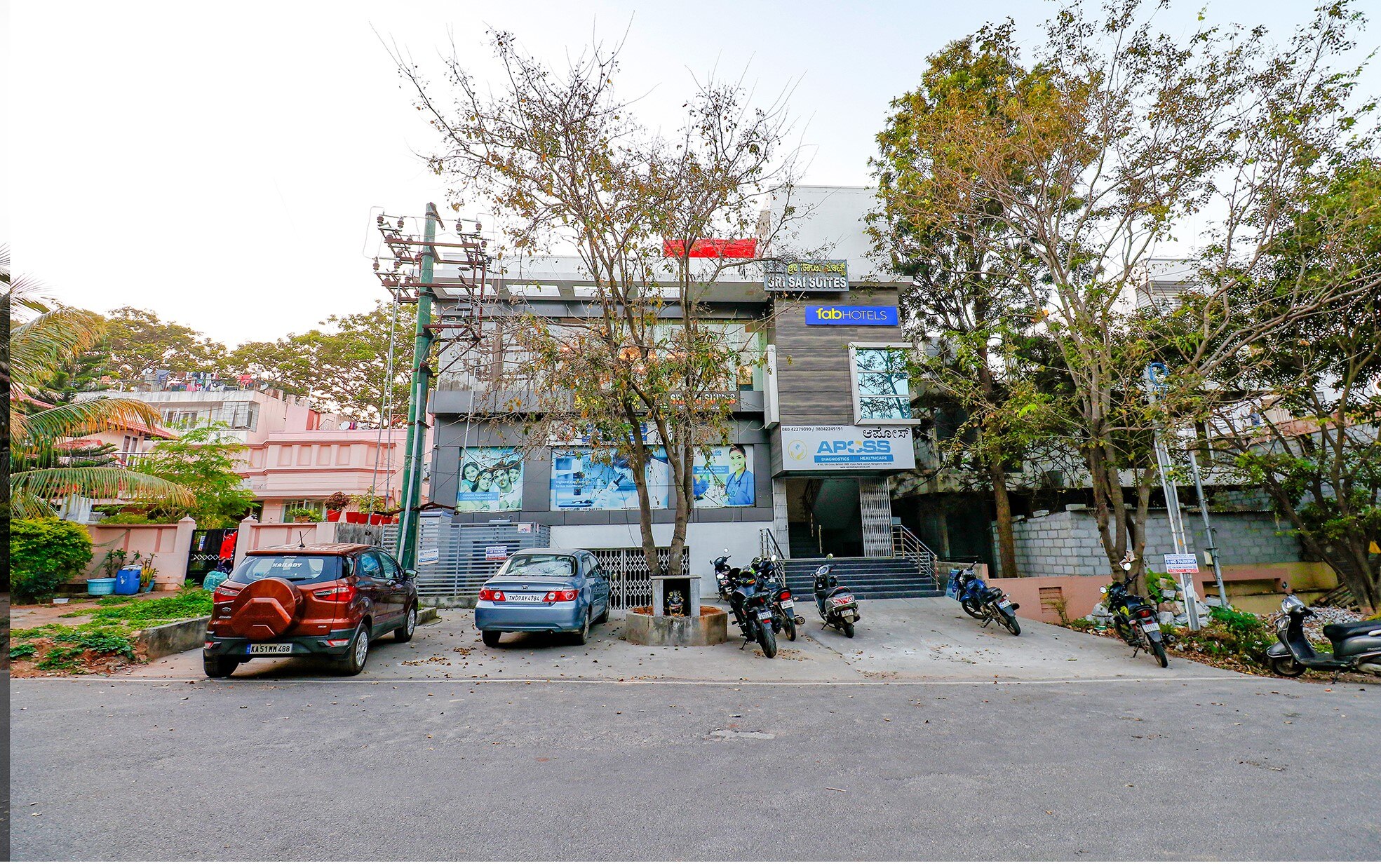 FabExpress Sri Sai Suites - Bannerghatta Road - Tap to explore photos