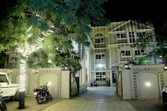 Hotel Shree Maruti, Gandhidham