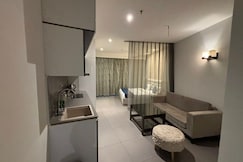 The Sky Stay 2, Noida