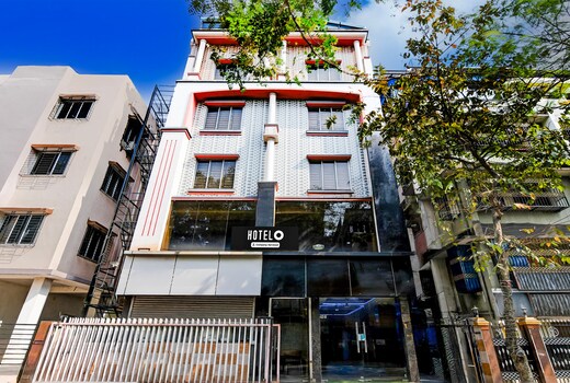 Super Hotel O Rajdanga Near Acropolis Mall Formerly The Corporate Inn