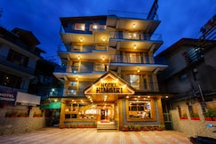 Hotel Himgiri -The Mall Road, Manali
