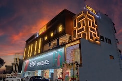 The Landmark, Tikamgarh