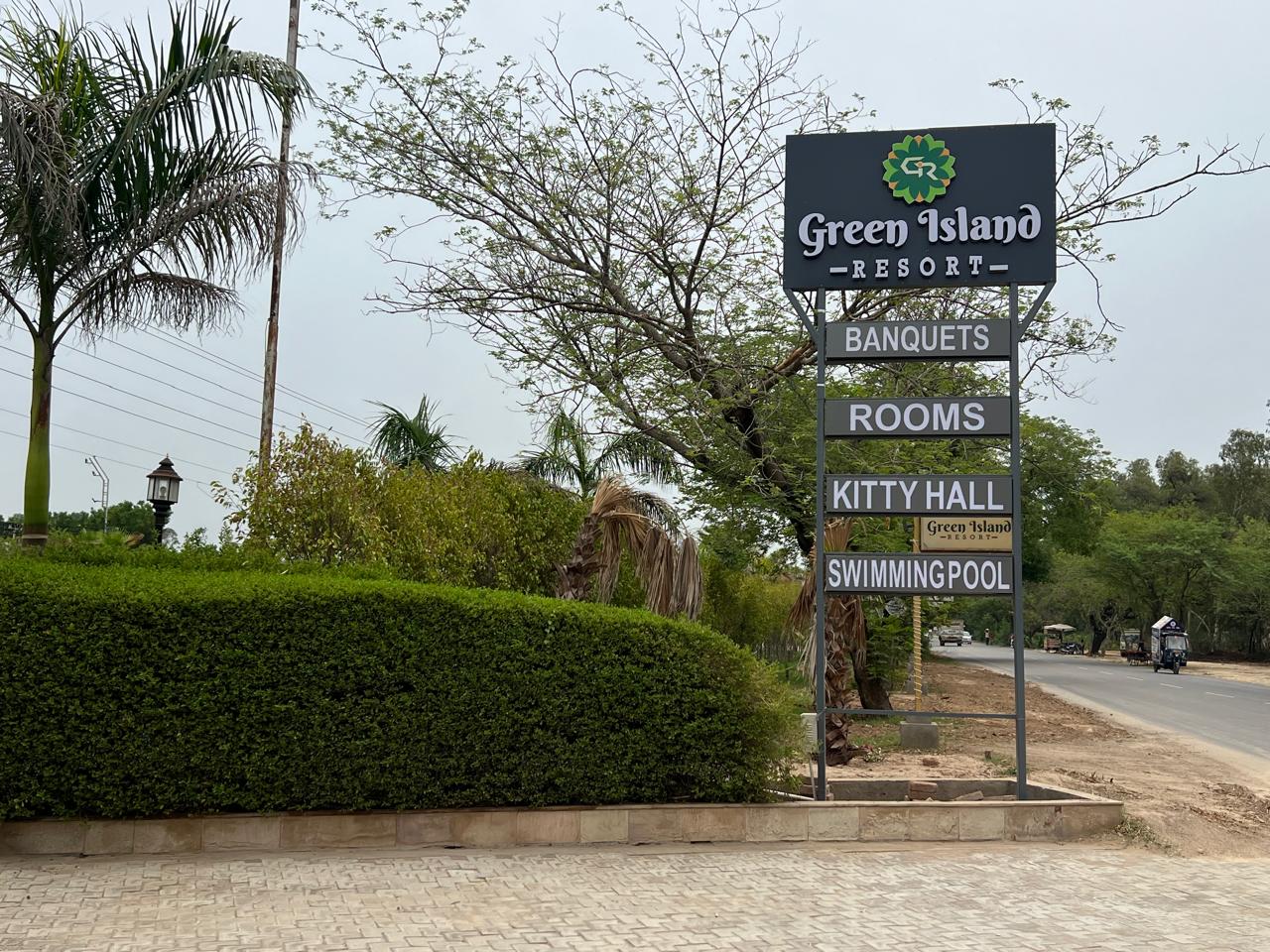 Green Island Hotel and Restaurant - Tap to explore photos
