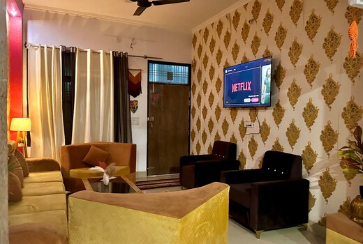Golden Spark | A Boutique Stay