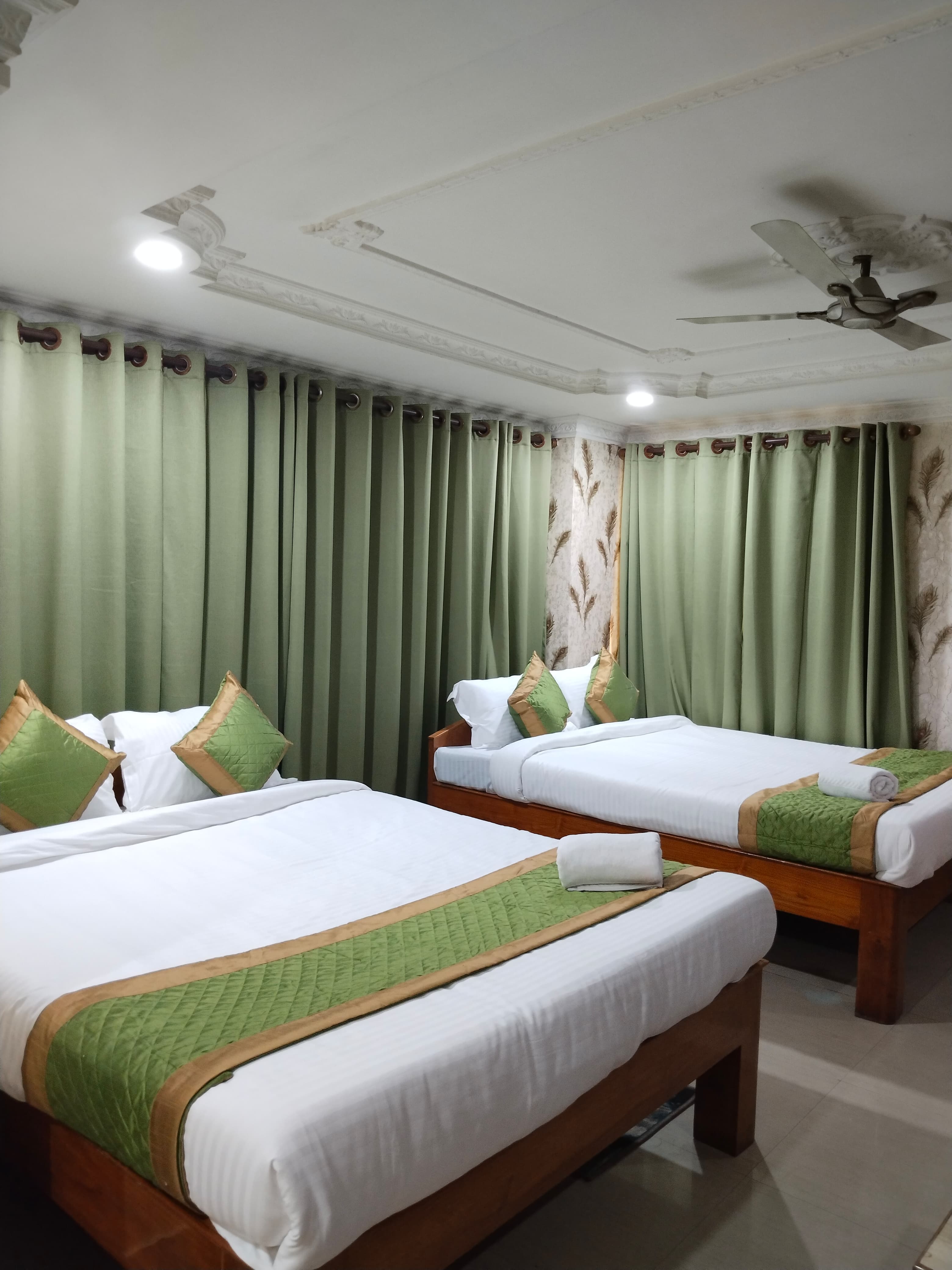 HOTEL PARIWAR MAHAL - Tap to explore photos