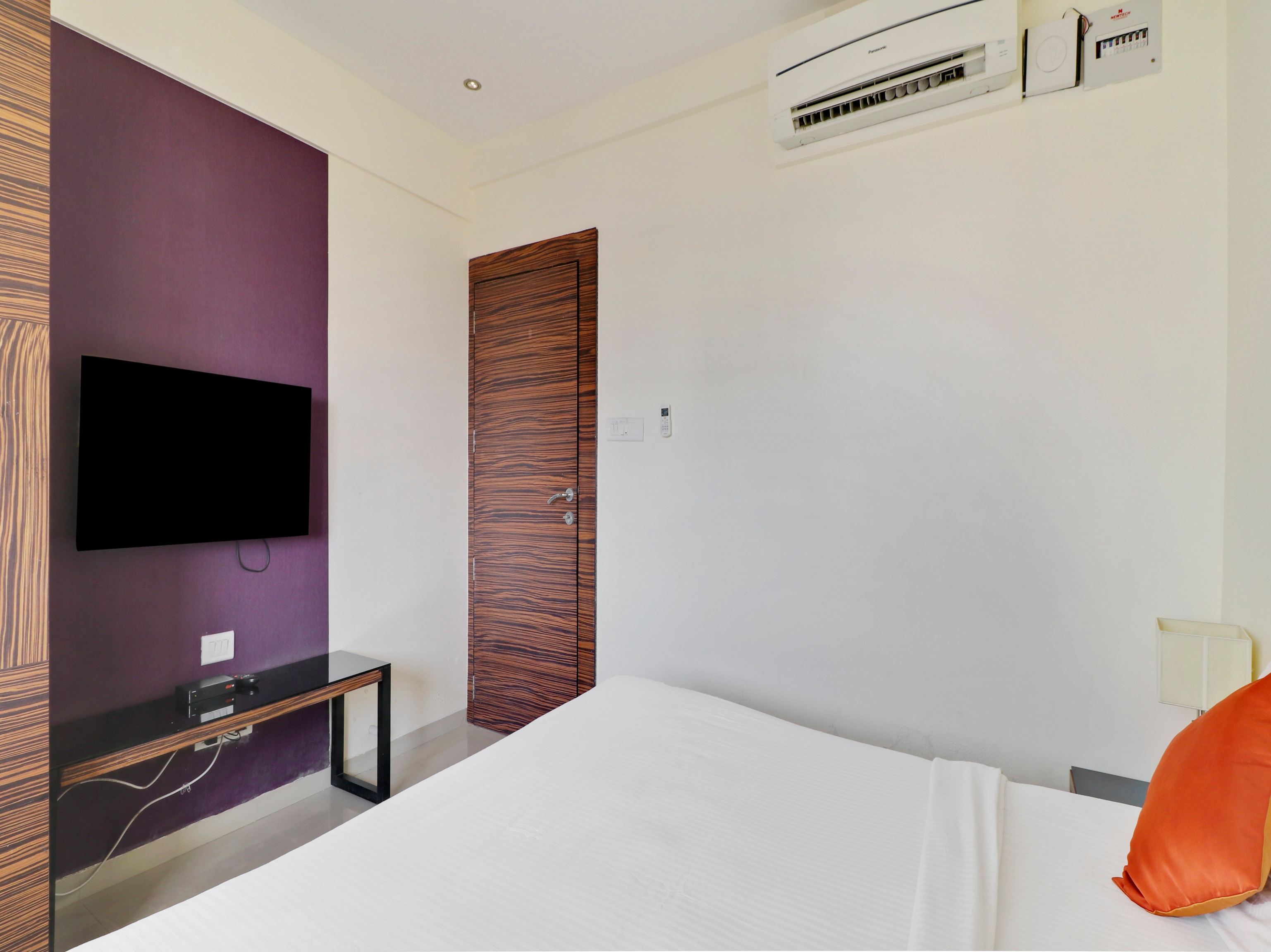 The Gold Haven Serviced Residences - Tap to explore photos