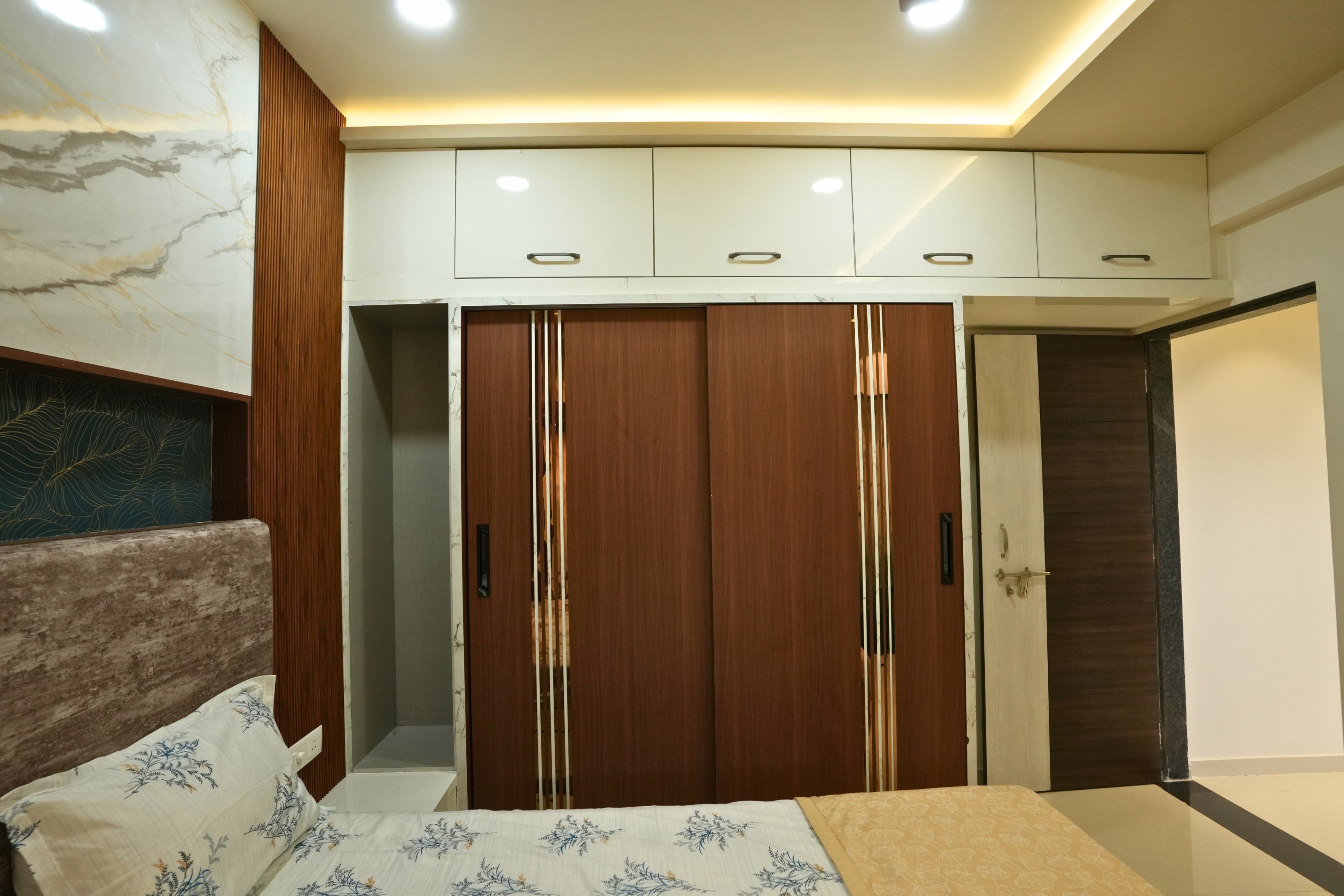 Amantara Homestay - Tap to explore photos