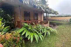 The hidden peaks Premium Mud house in tea estate, Vagamon