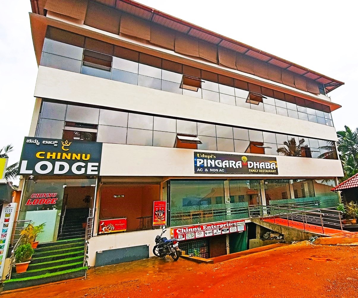 Chinnu Golden Lodge - Tap to explore photos