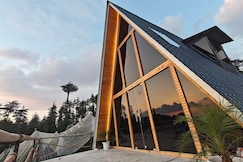A Shape Cabin Private Jaccuzi, Theog