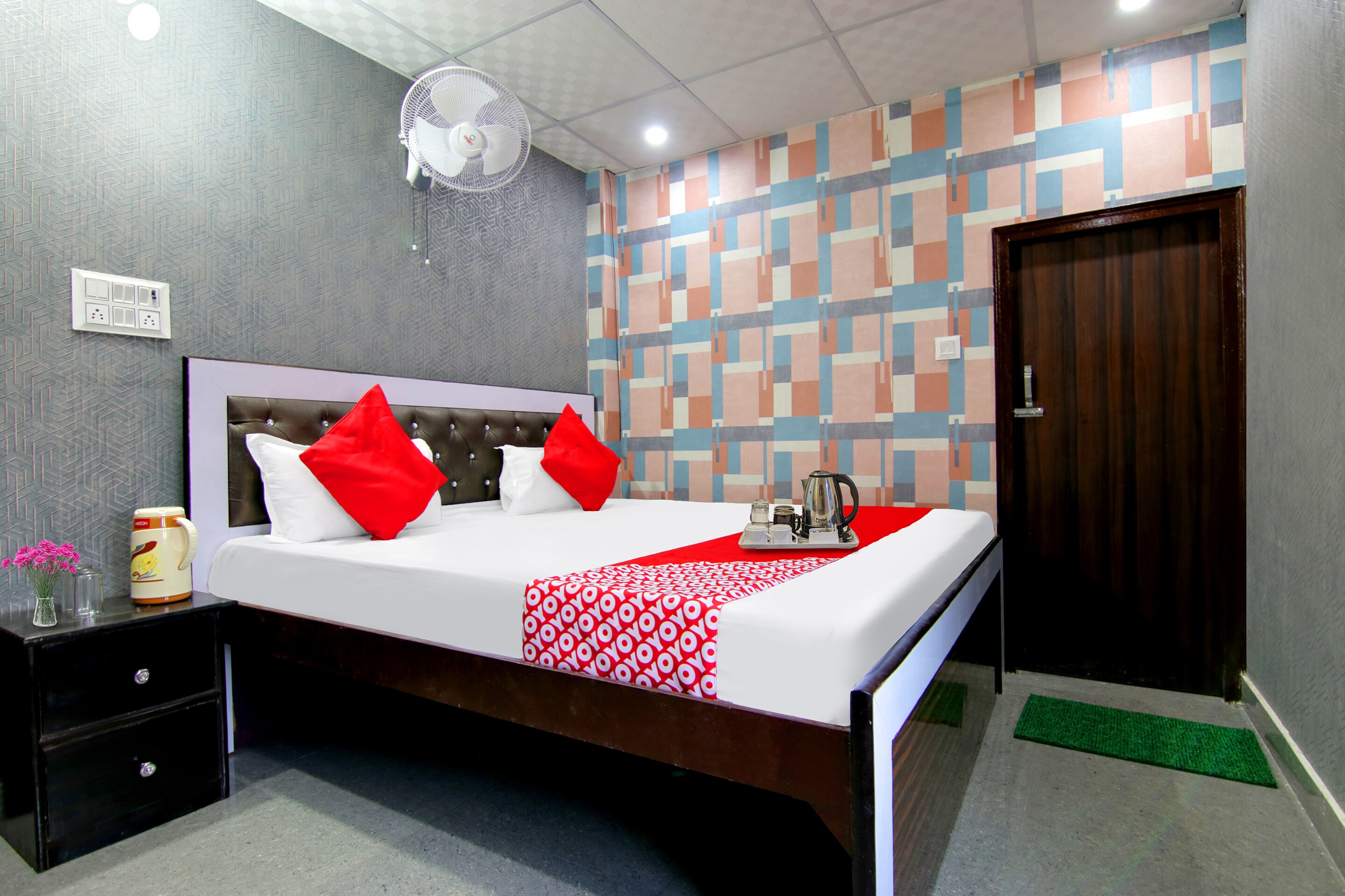 Hotel O Vikal Stay - Tap to explore photos