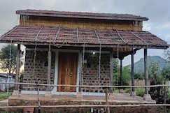 Pooja homestay, Nalchha