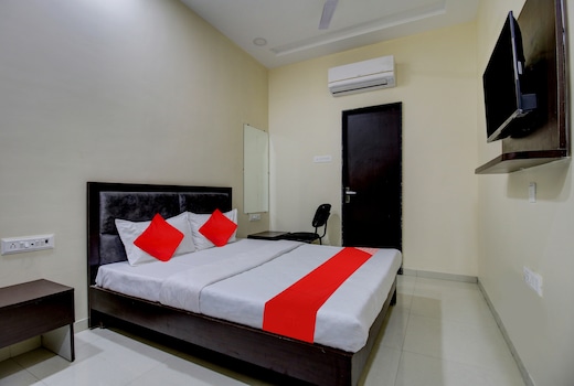 Hotel O The Shloka