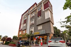 Cosmos Zorba Hotel, Bhopal