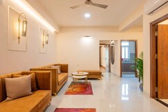 Entire 3bhk Near Vishwanath Temple Spacious for family, Varanasi