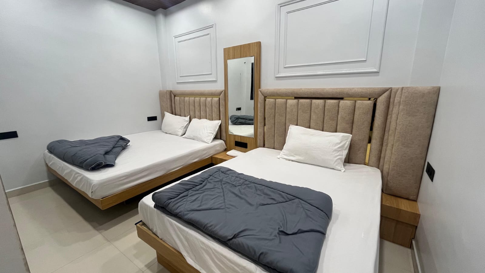 Cloud Homestay Ujjain - Tap to explore photos
