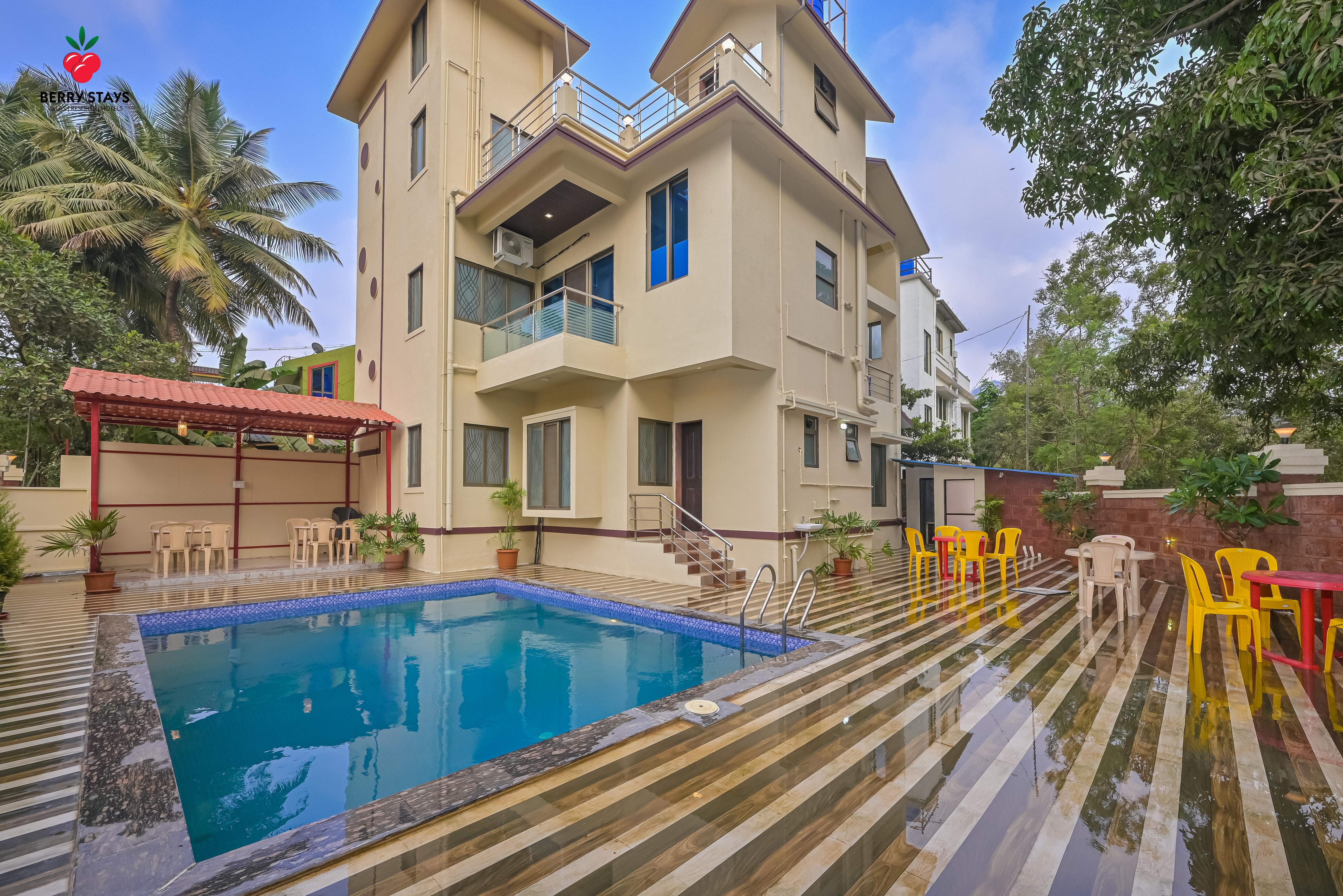Berry Stays Bare Villa Luxurious 4BHK Villa with Private Pool in Alibag - Tap to explore photos