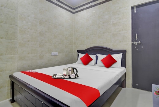 Super Hotel O Ashoka Classic Near Gokul Chat