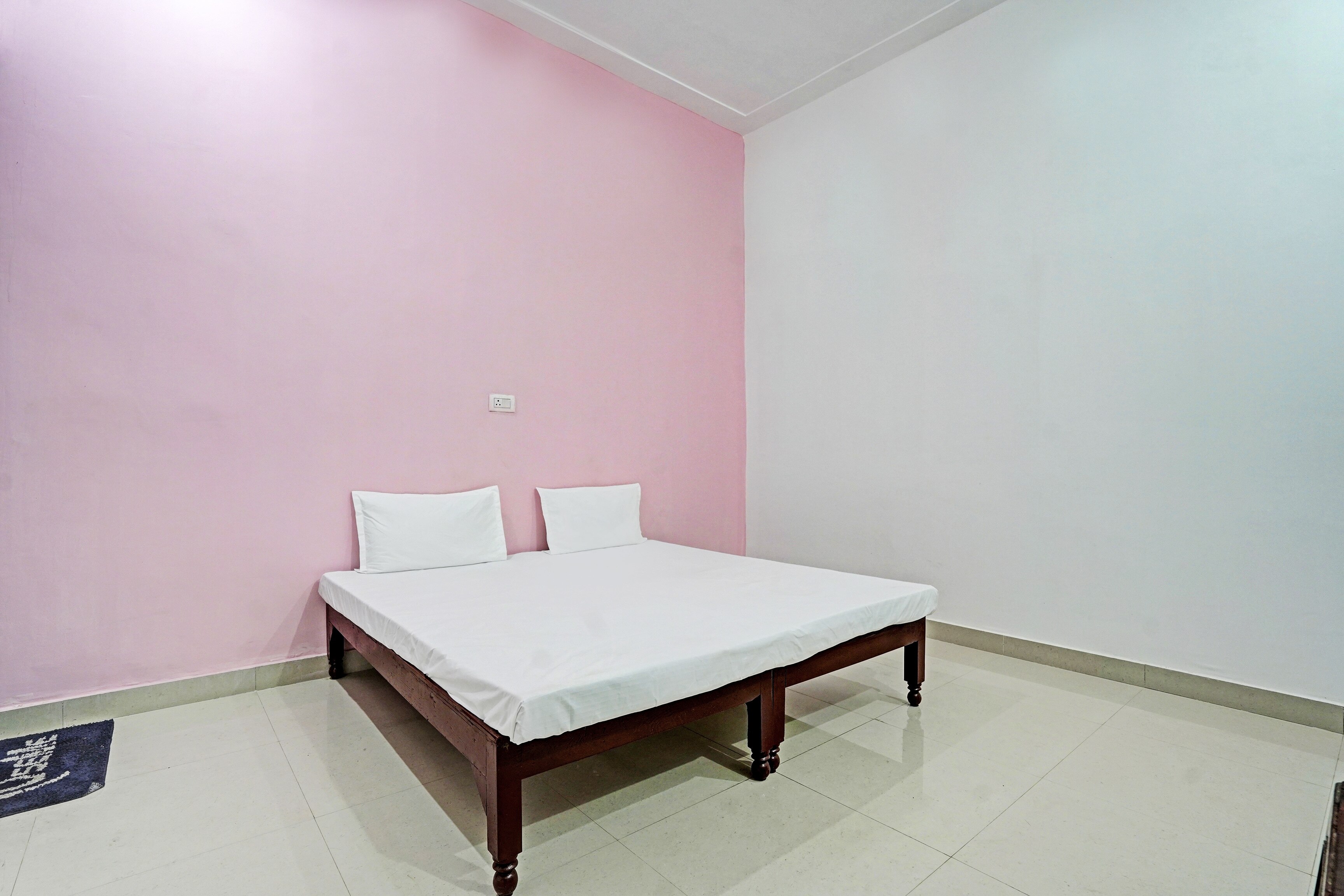 Hotel O Parth Logistics - Tap to explore photos