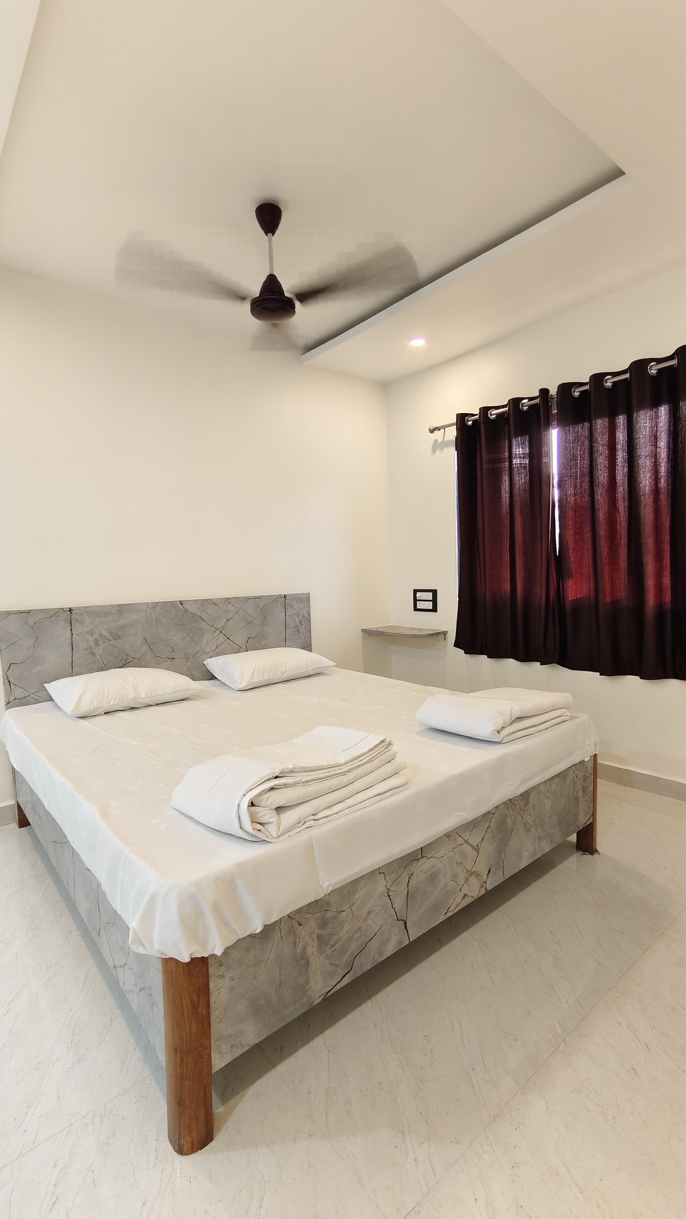 Krushnai Farm stays