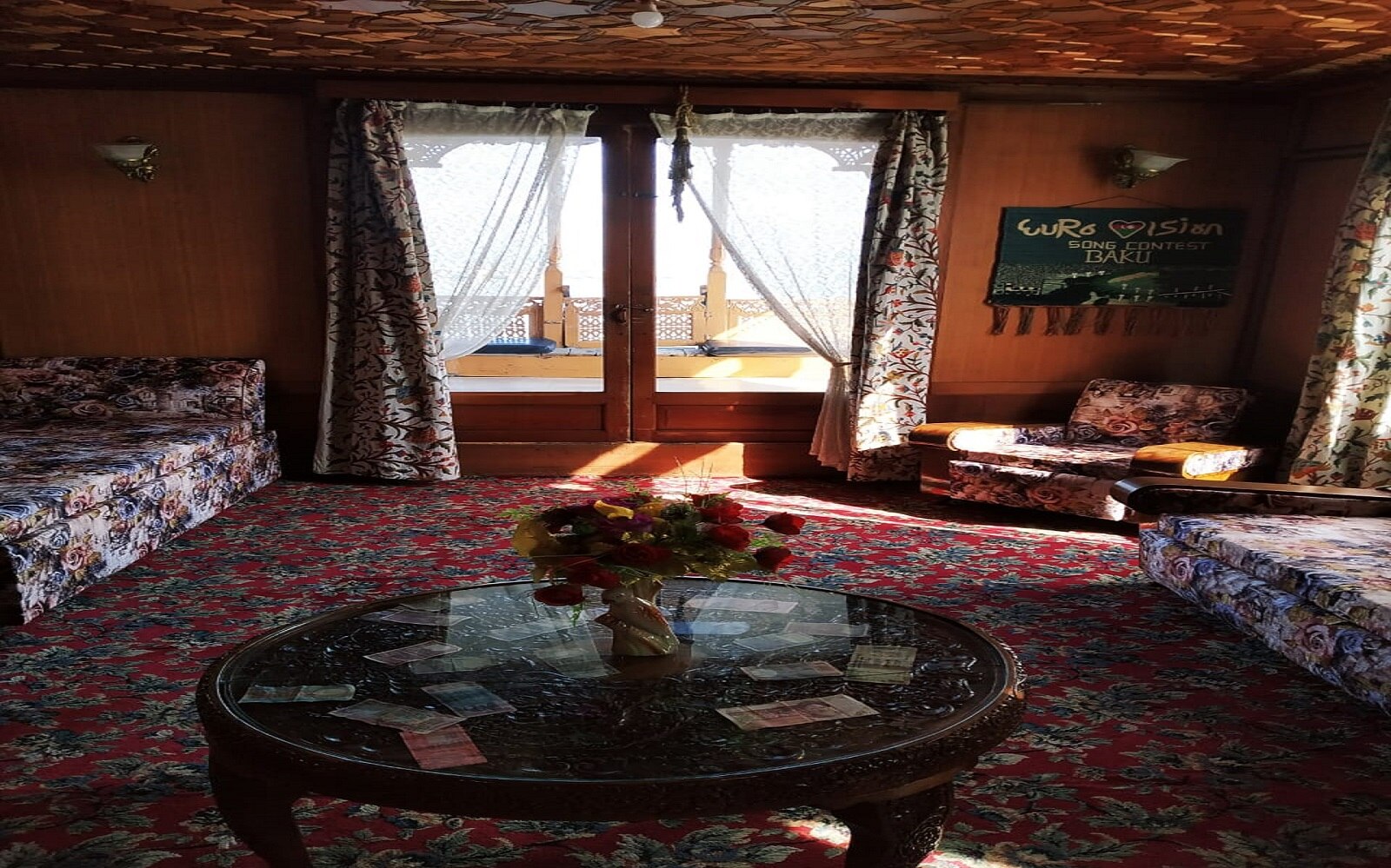 Houseboat Young Snow View | Lake-view Room - Tap to explore photos