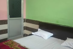 Hotel O Royal Inn, Gajraula