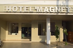 Hotel Magnet, Indore