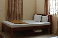Calangute Studio Apartment, Goa