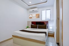 Hotel O 7th Sky, Garwan