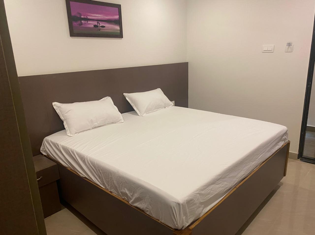 P V R BOUTIQUE ROOMS - Tap to explore photos